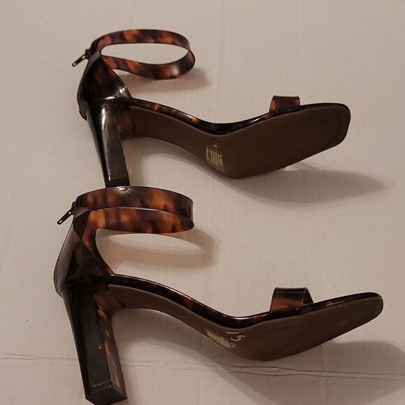 NEW INC TRANSLUCENT STRAPS ANKLE STRAP MAKENNA SQUARE TOE BLOCK HEEL SANDAL - Picture 11 of 16